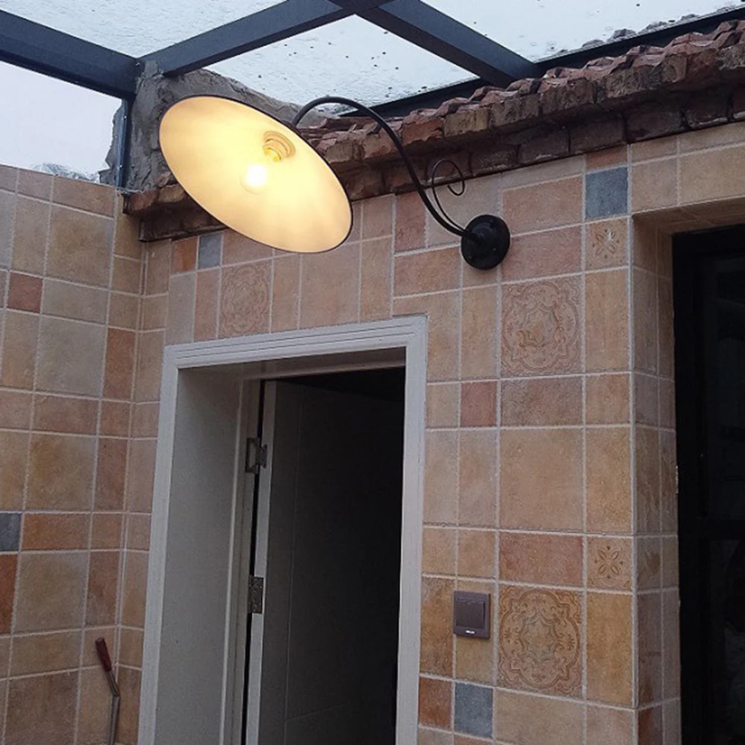 Vintage Kültéri Fali Lámpa Brightoak-tól IP65 LED Kompatibilitással