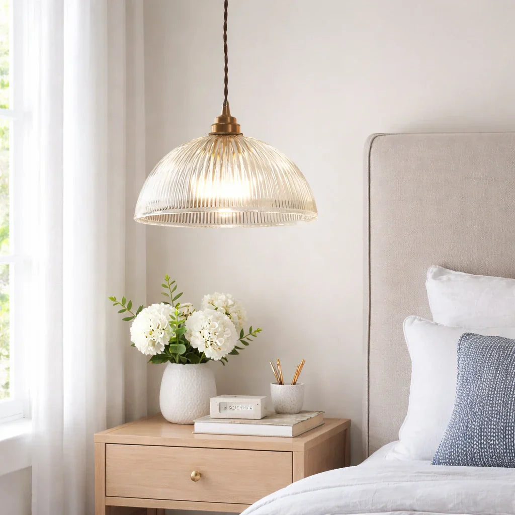 Ipari stílusú, bordázott üvegkupolás függeszték lámpatest