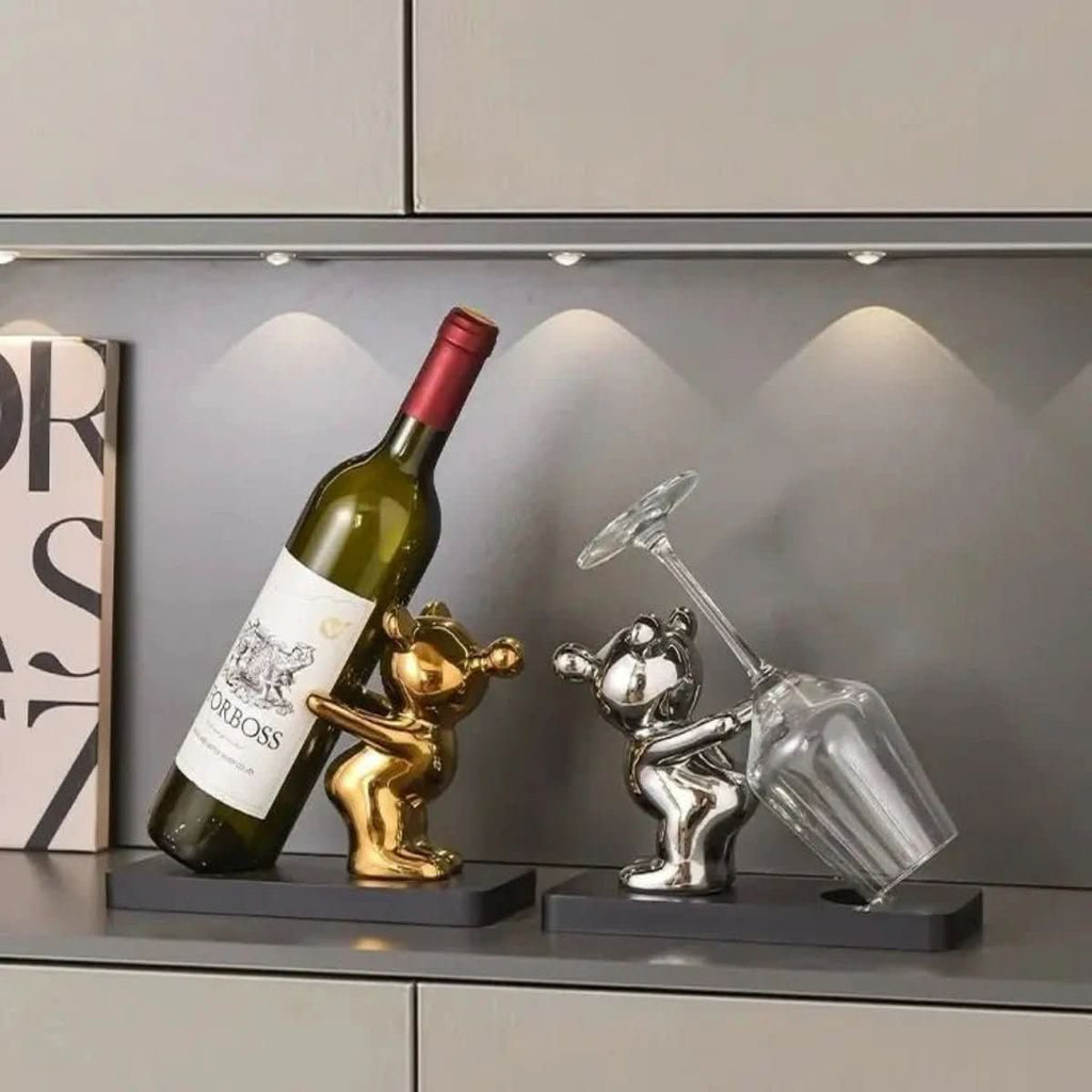 AuroraBear Ceramic Wine Rack With Playful Bear Design For Stylish Bottle Storage