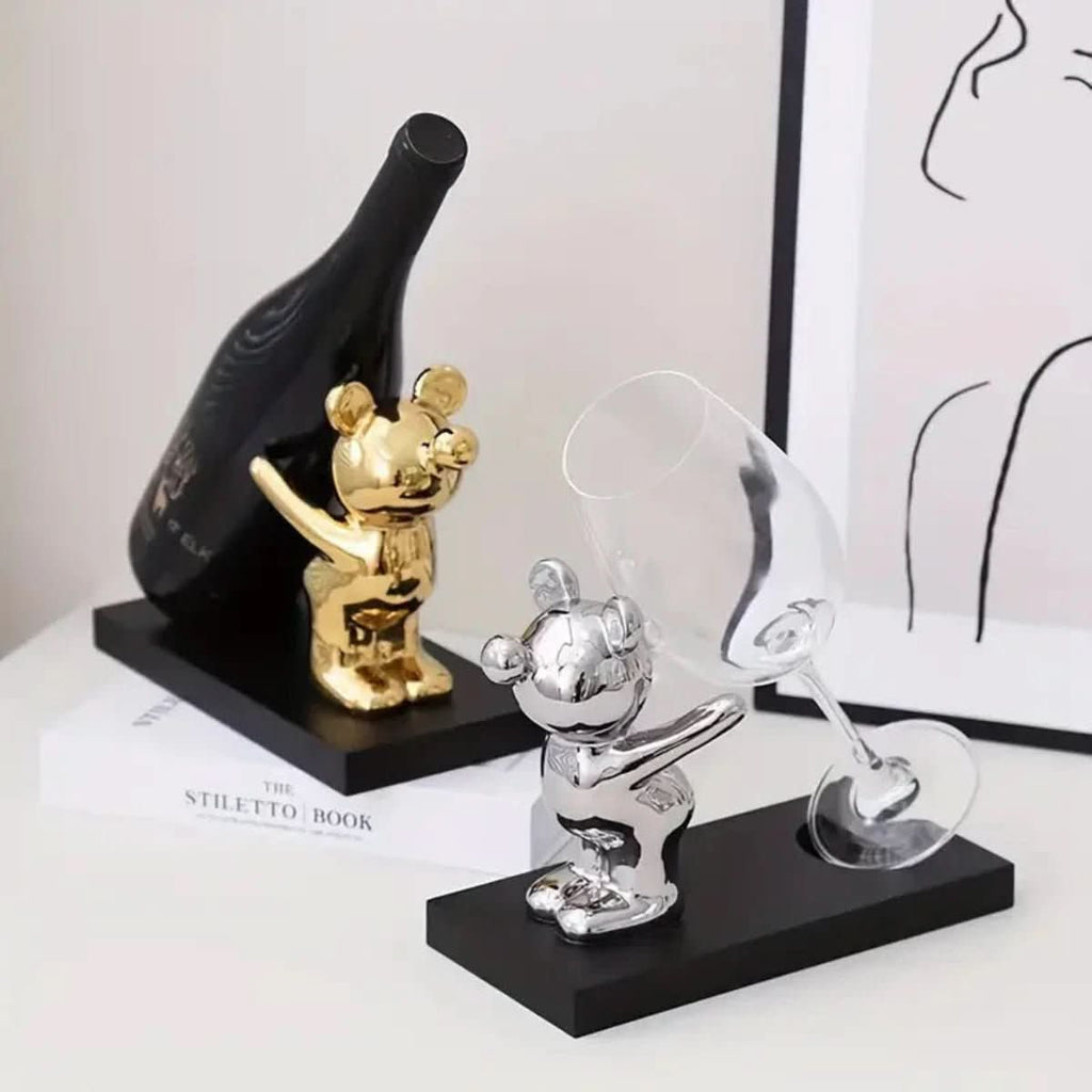 AuroraBear Ceramic Wine Rack With Playful Bear Design For Stylish Bottle Storage