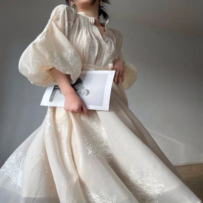 Robe Midi Française Brodée