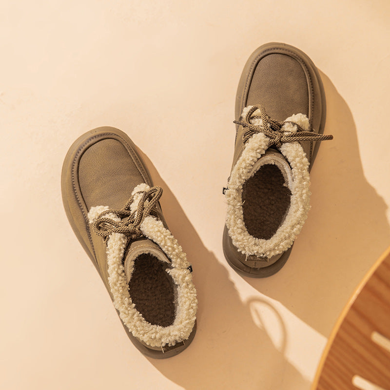 Bottes Fourrées à Lacets