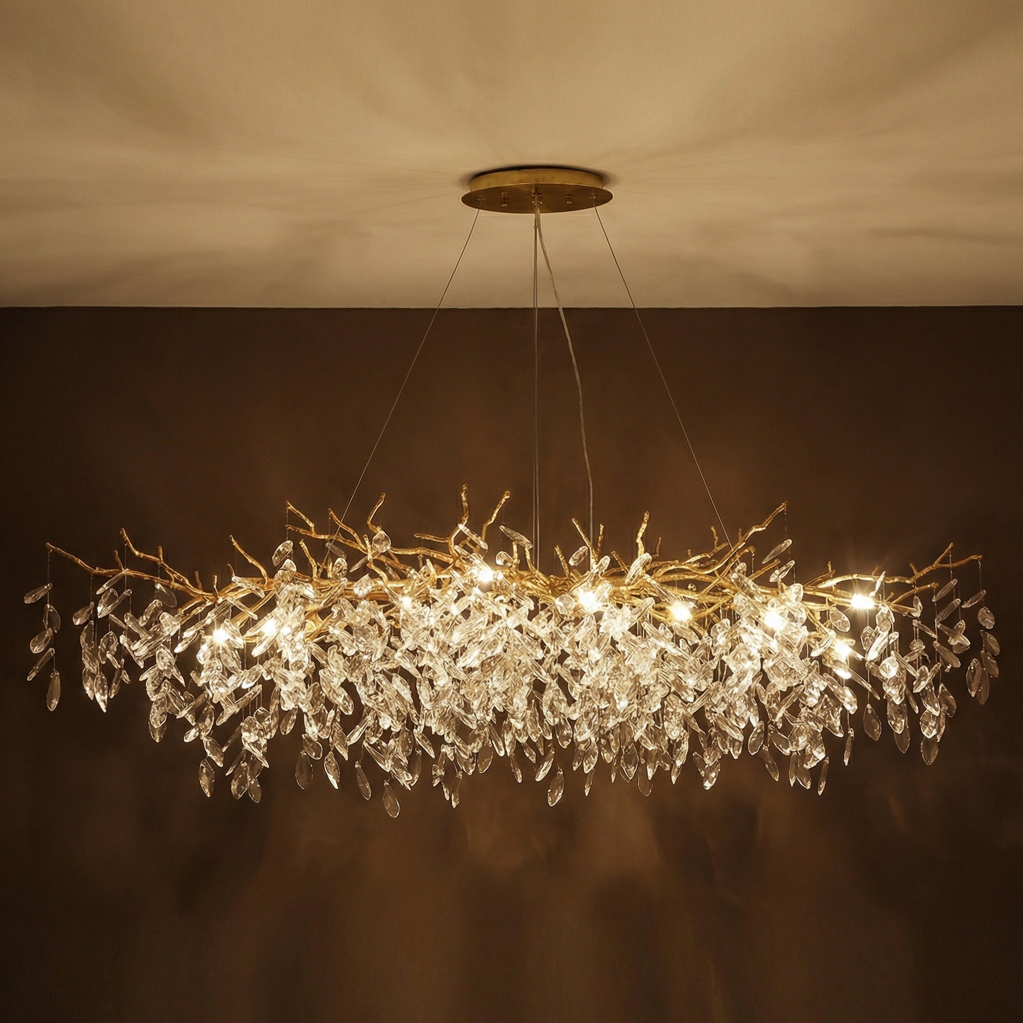 Aurora kristály csillár magasságállító kialakítással az étkező hangulatához